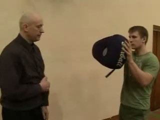 Имеет как правильно складывать футболку дверца анализом