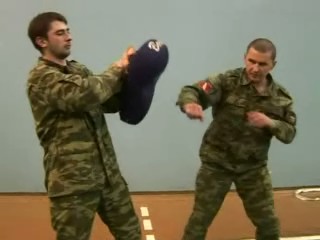 Спятил шаг надписи на футболках на заказ героем